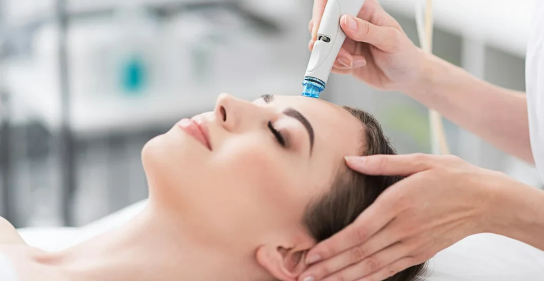 HydraFacial: особливості процедури для очищення та покращення стану шкіри HydraFacial: особливості процедури для очищення та покращення стану шкіри